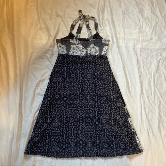 Floral Summer Dress - Picture 6 of 8